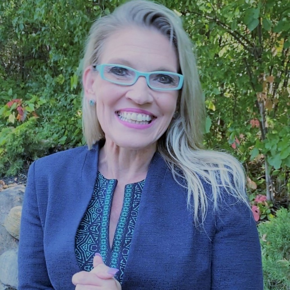 Meet your Posher, Cindy